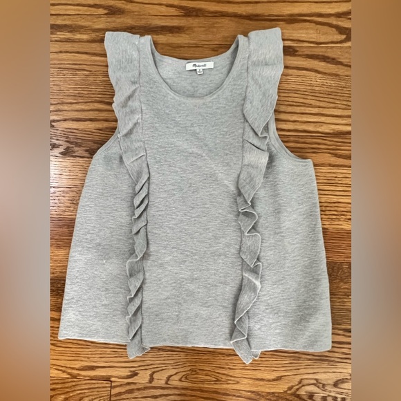 NWOT Madewell Ruffle Gray Knit Sweater Vest - Picture 1 of 3